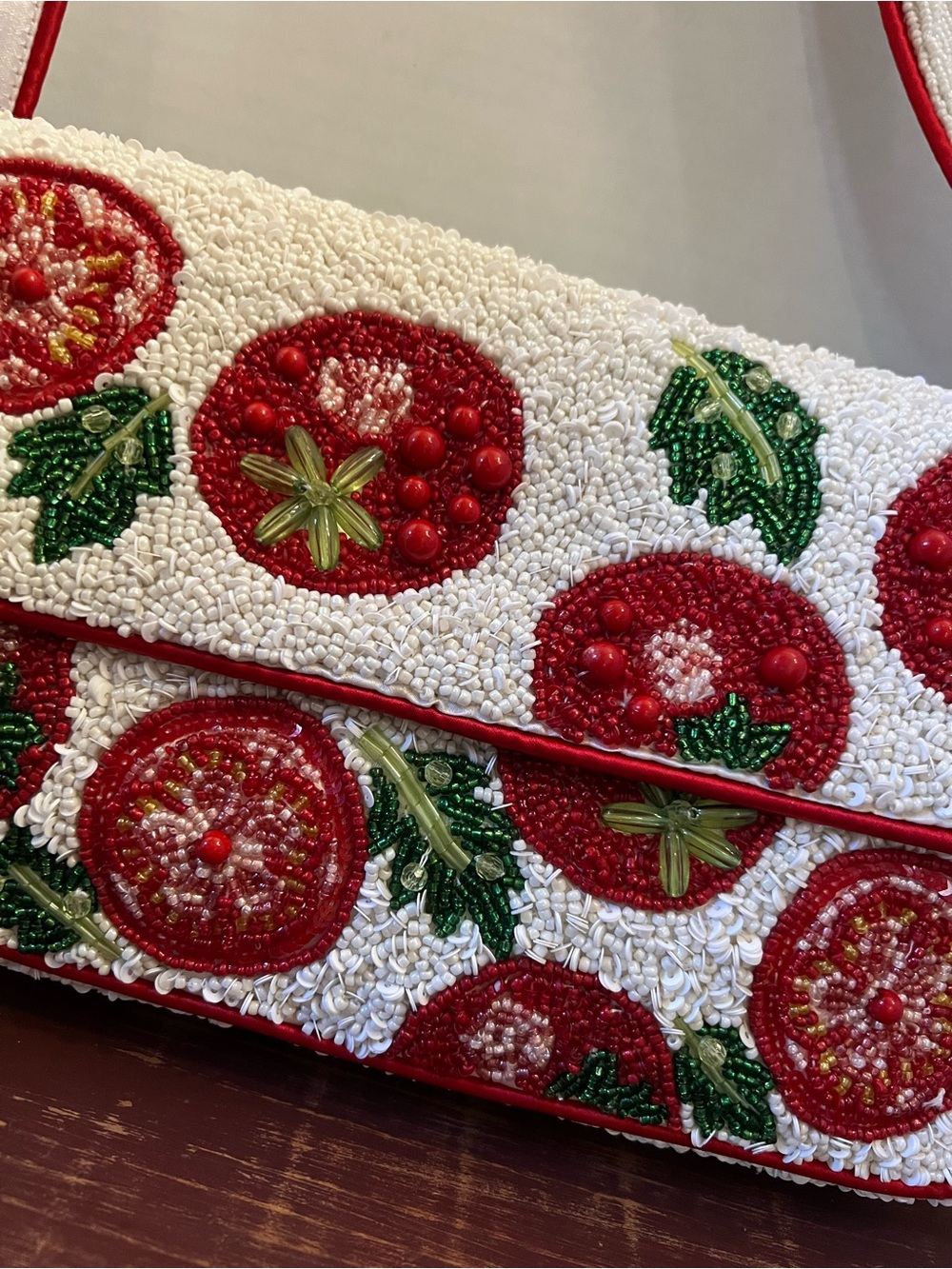 Embroidered Tomato Beaded Shoulder Bag - White & Red - Picture 3 of 5